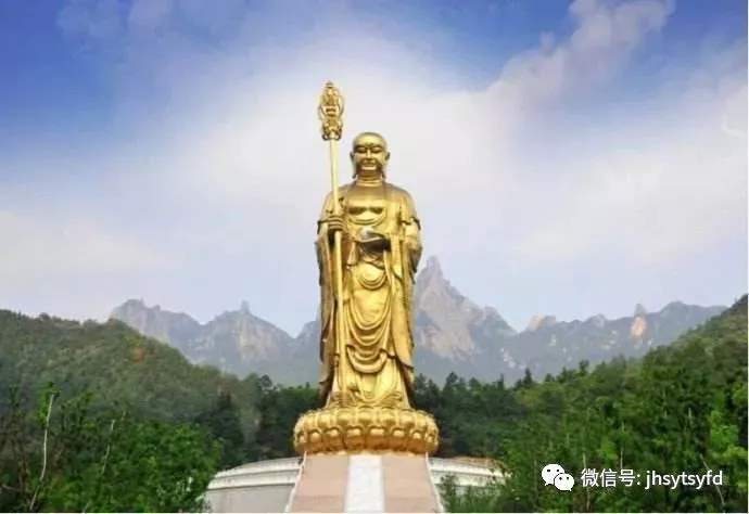 在所有菩萨中，地藏菩萨是一位满愿第一的如意菩萨